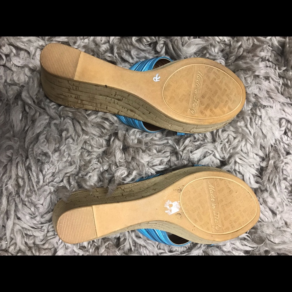 Sandals - Picture 2 of 2